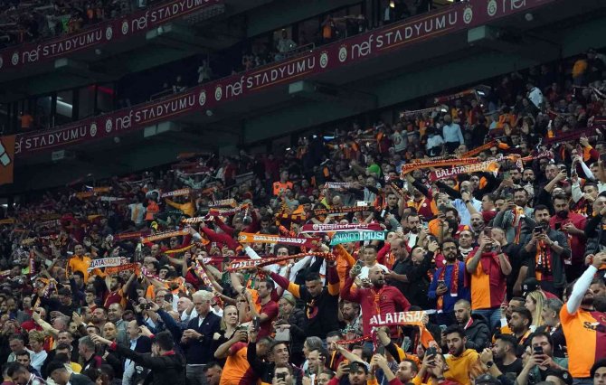 Spor Toto Süper Lig: Galatasaray: 0 - Beşiktaş: 0 (Maç Devam Ediyor)