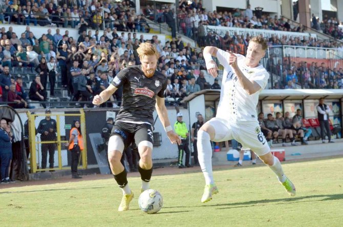 Tff 2. Lig: Nazilli Belediyespor: 2 - Menemen Fk: 0