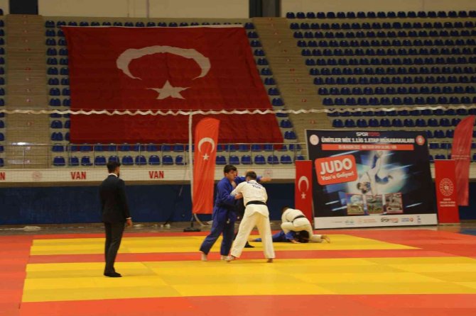 Ümitler Judo 1.lig 1.etap Müsabakaları Van’da Başladı