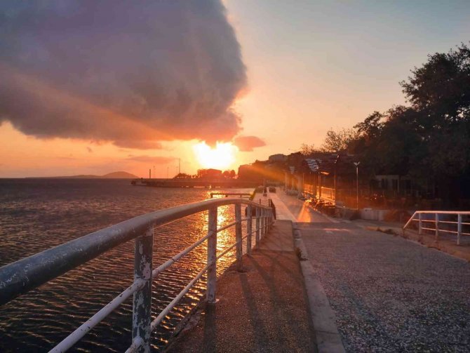 Yazın Ziyaretçi Akınına Uğrayan Avşa Ve Marmara Adasında Sessizlik Hakim