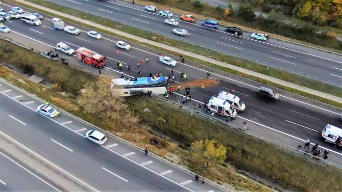Bolu Tem’de Feci Kaza: 3 Ölü, 16 Yaralı