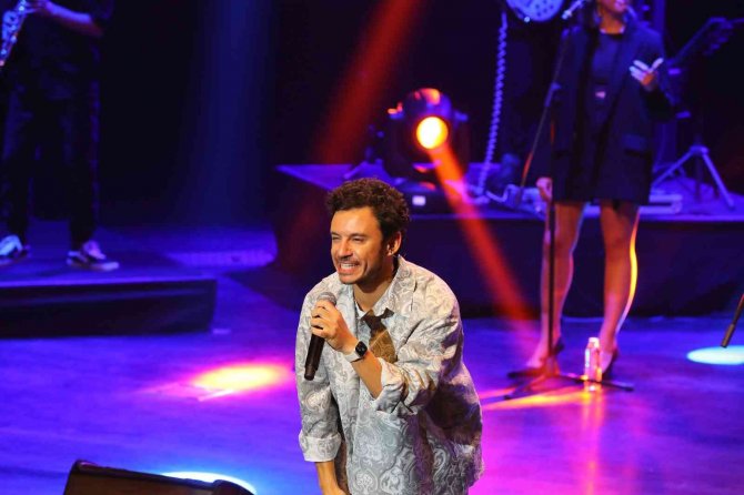 Pop Müziğin Sevilen İsmi Buray Başakşehir’de