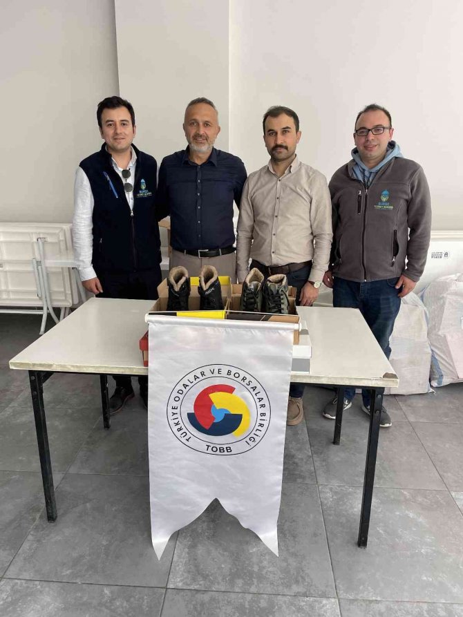 Bursa Ticaret Borsası Eğitim Yardımlarını Sürdürüyor