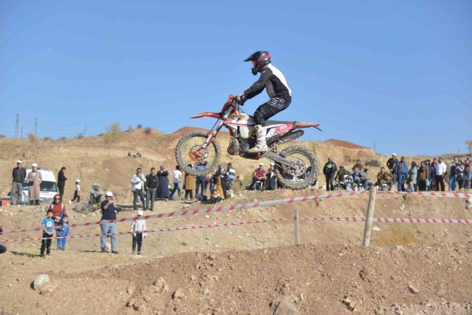 Çorum’da Nefesleri Kesen Festival