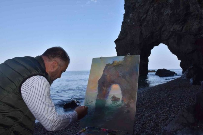 Doğal Güzellikler Tuvallere Yansıttılar