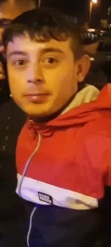 İ̇zmir’de Otomobil Şarampole Yuvarlandı: 1 Ölü, 1 Yaralı