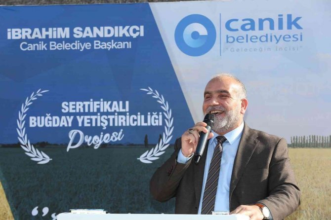 Canik Belediyesi’nden Çiftçilere Tohum Desteği