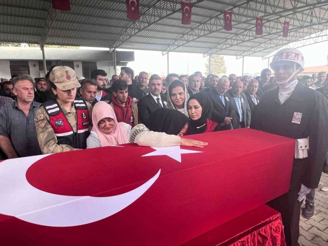 Hataylı Şehit Son Yolculuğuna Uğurlandı