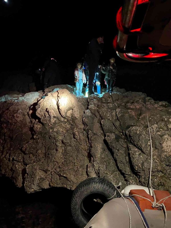 İ̇zmir’de Sın Bir Haftada 401 Düzensiz Göçmen Yakalandı