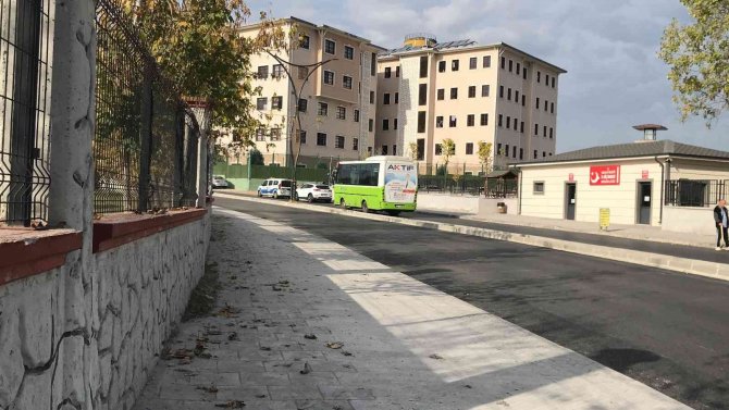 Sahte Pasaportla Yakalanan Suç Örgütü Lideri Göç İdaresini Karıştırdı