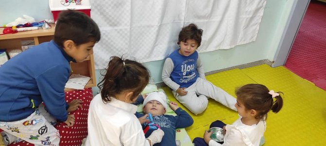 Köyceğizli Miniklerden Anlamlı Kızılay Haftası Kutlaması