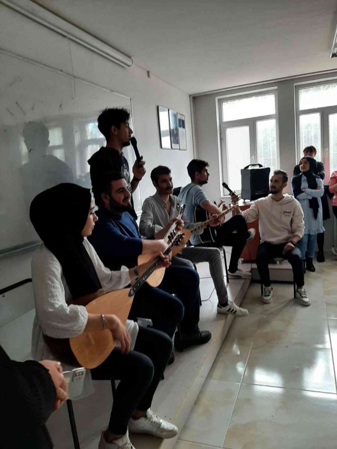 “Diyalizle Yaşamak” Anlatıldı