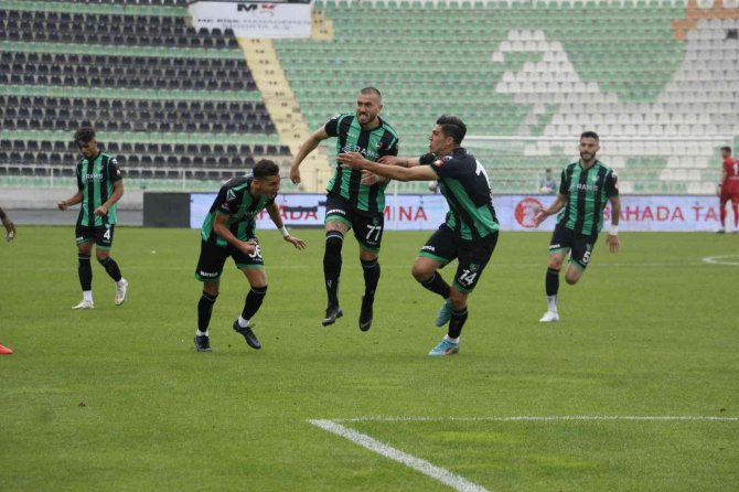 Spor Toto 1. Lig: Denizlispor: 4 - Tuzlaspor: 3