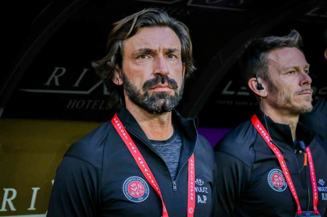 Spor Toto Süper Lig: Antalyaspor: 3 - Fatih Karagümrük: 2 (İ̇lk Yarı)