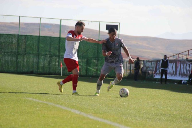 Tff 3. Lig: Es Elazığspor: 2 - Nevşehir Belediyespor: 2