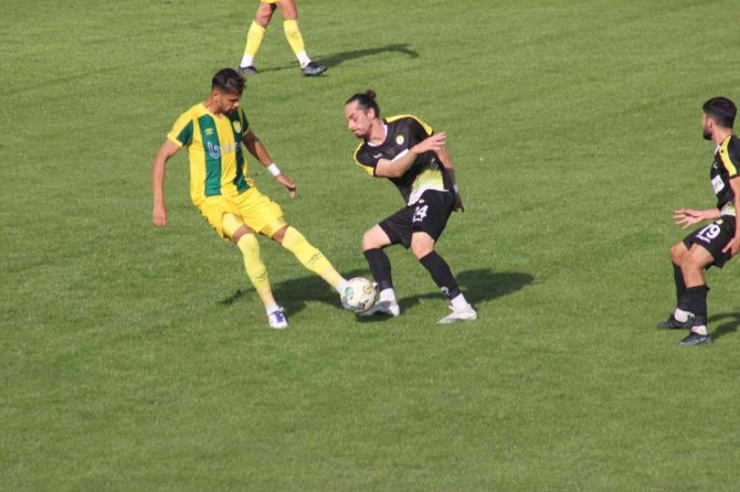 Tff 3. Lig: Osmaniyespor Fk: 2 - Muş 1984 Muşspor: 1
