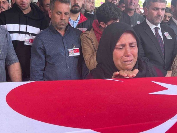 Pençe-kilit Şehidi Hatay’da Son Yolculuğuna Uğurlanıyor