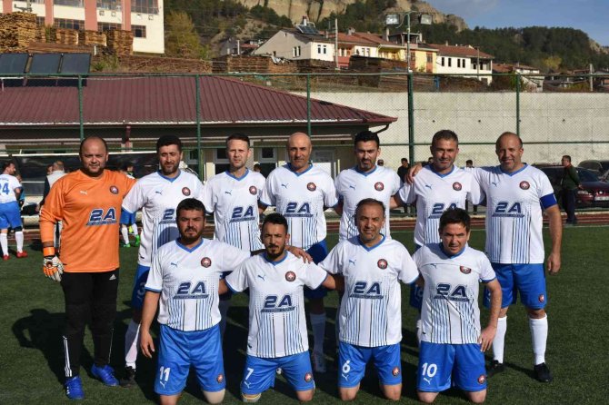 Türkiye Masterler Ve Veteranlar Ligi: Tosya Veteranlar: 6-kastamonu Spor Masterler: 2