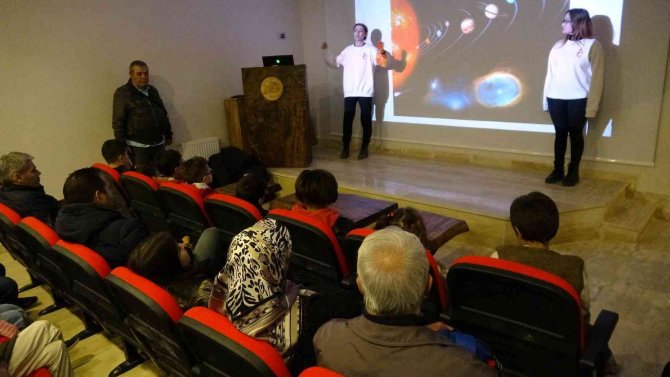 Öğrenciler Yozgat Çamlığı Milli Parkı’nda Ay Ve Gezegenleri Gözlemledi