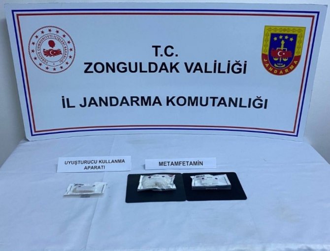 Zonguldak’ta Uyuşturucu Operasyonunda 3 Tutuklama