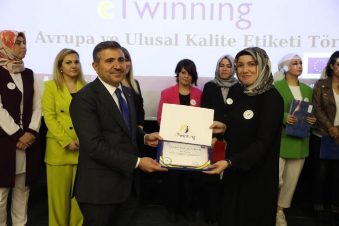 Ulusal Kalite Sertifikaları Dağıtıldı