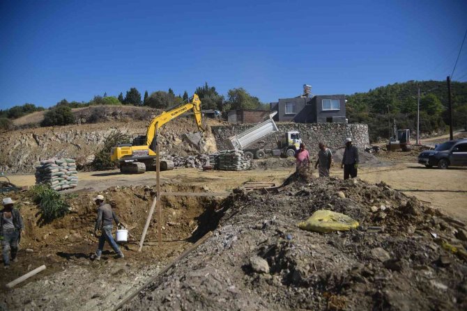 Alanya’nın Doğu Mahallelerinde Çalışmalar Sürüyor