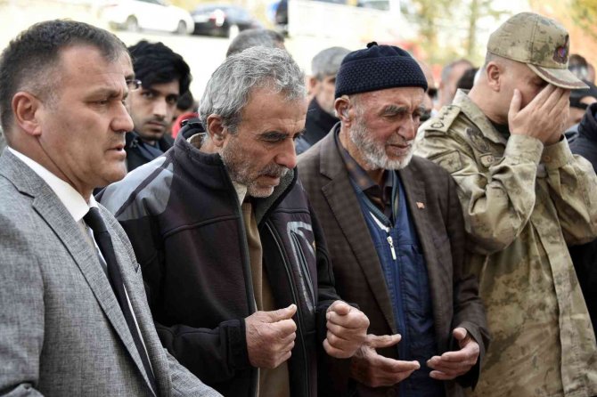 Genç Yaşta Kalp Krizi Geçiren Polis Memuru Son Yolculuğuna Uğurlandı