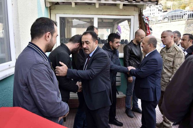 Genç Yaşta Kalp Krizi Geçiren Polis Memuru Son Yolculuğuna Uğurlandı