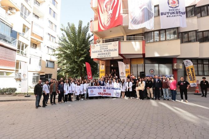 Üniversiteye Hazırlıkta 15 Yılda Binlerce Öğrenci Eğitim Projesinden Faydalandı