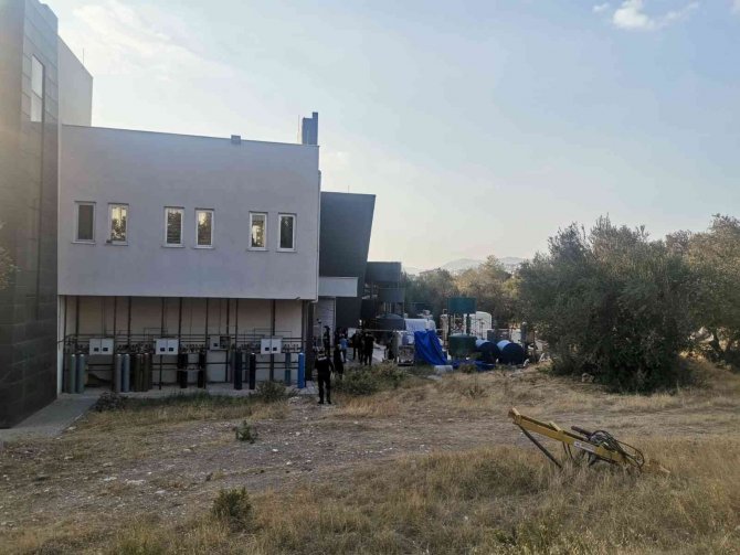 Ege Üniversitesinde Deney Sırasında Patlama: 2 Yaralı