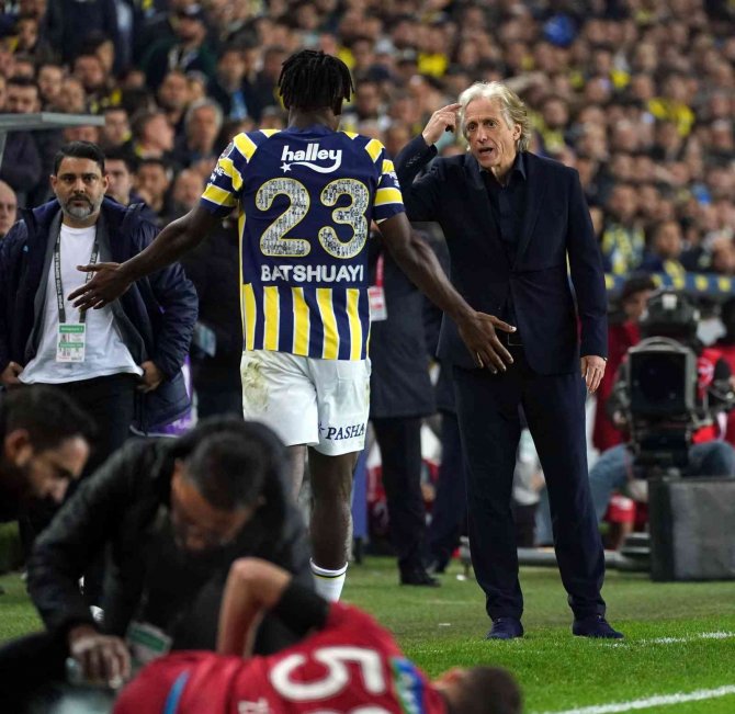 Jesus’tan Batshuayi’ye Uyarı