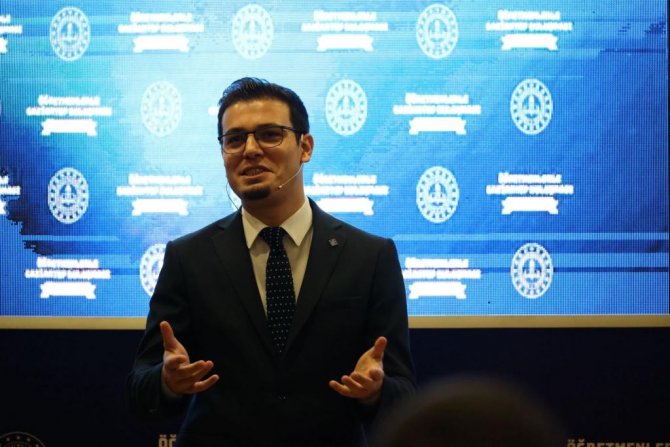 Öğretmenlerle Gaziantep Buluşması’nda ‘Yılmazlık’ Semineri