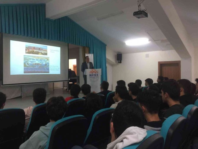 Hitit Üniversitesi Tıp Fakültesinden Öğrencilere Tıp Eğitimi