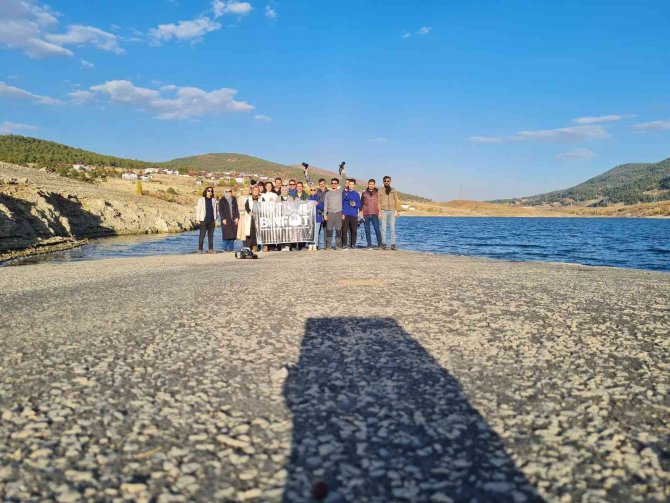 Fotoğraf Tutkunları Sonbaharın En İyi Karesini Yakalamak İçin Kamera Arkasına Geçti