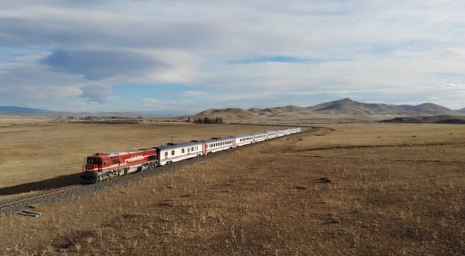 İ̇lk Sefer 12 Aralık’ta Başlıyor: Karslı Turizmciler Turistik Doğu Ekspresini Bekliyor