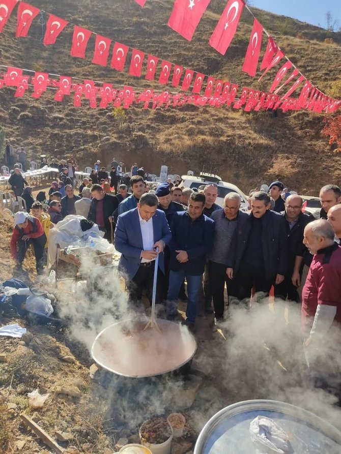 5 Bin Fidan Toprakla Buluştu