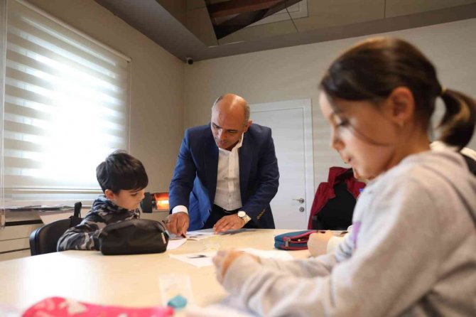 Körfez Sanat Merkezi’nde Öğrenci Sayısı 350’ye Ulaştı