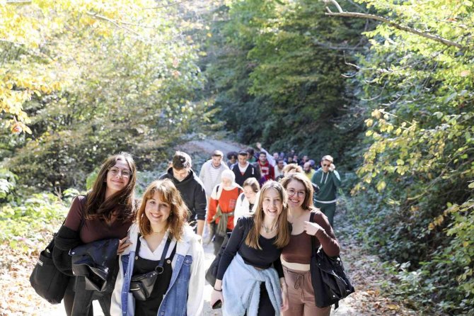 Subü’nün Doğa Tutkunları Doğançay’da Yürüdü
