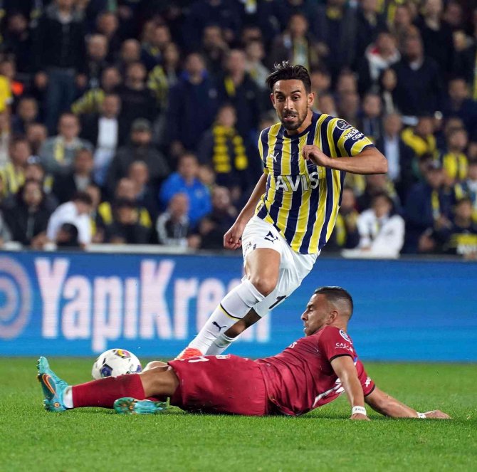 Spor Toto Süper Lig: Fenerbahçe: 0 - Dg Sivasspor: 0 (İ̇lk Yarı)