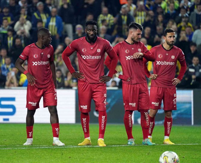 Spor Toto Süper Lig: Fenerbahçe: 1 - Dg Sivasspor: 0 (Maç Sonucu)