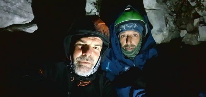 Uludağ’ın Zirvesinde Mahsur Kalan Sporcuların Dağa Yürürken Ve Beklerken Çektikleri Görüntüler Ortaya Çıktı