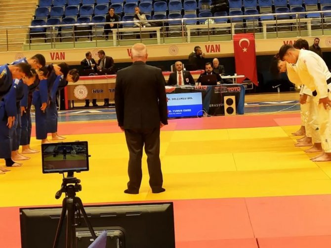 Yunusemre Karma Judo Takımı Van’da Ümit Verdi