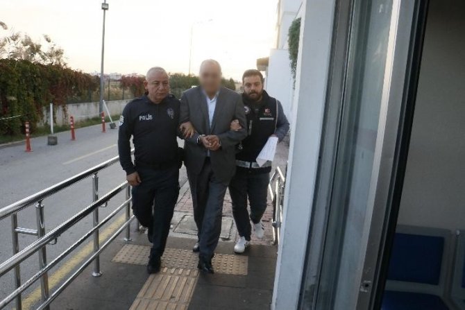 Adana’da Tefecilere Şafak Operasyonu