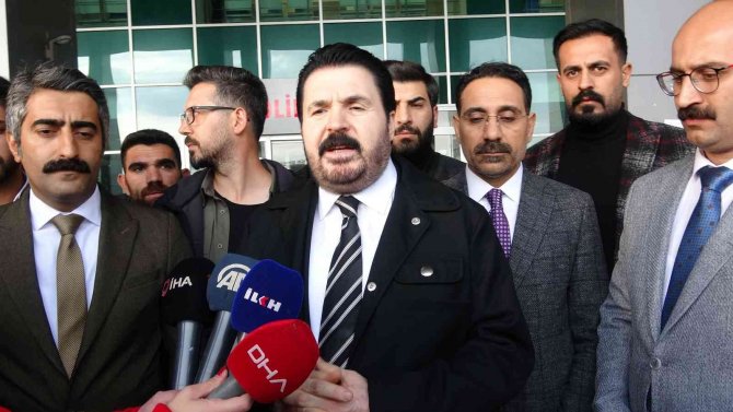 Ağrı’da Kazada Ölenlerin Yakınlarının Acı Bekleyişi Devam Ediyor