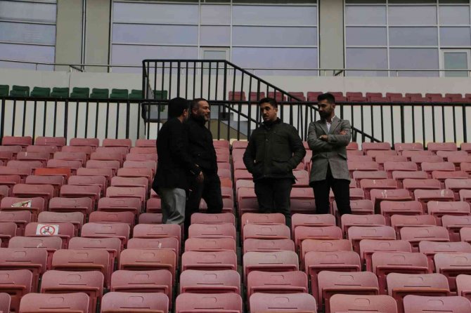 Ak Parti Diyarbakır İ̇l Başkanı Aydın: “Bütün Diyarbakırlı Hemşehrilerimizi 16 Kasım’da Milli Takımımıza Destek Olmaya Davet Ediyoruz”