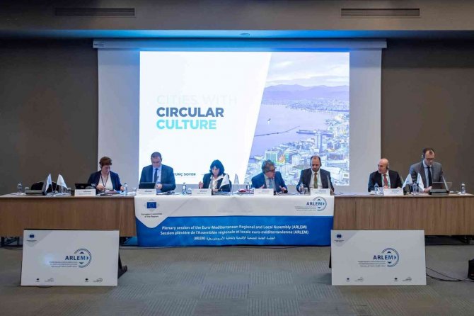 Avrupa-akdeniz Bölgesel Ve Yerel Meclisi İ̇zmir’de Toplandı