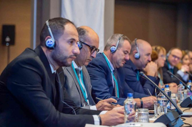 Avrupa-akdeniz Bölgesel Ve Yerel Meclisi İ̇zmir’de Toplandı
