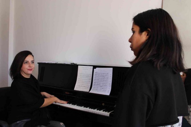 Müzik Eğitiminde ‘Şan Pedagojisi’ Eksikliği