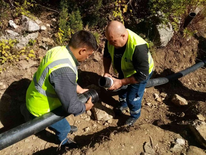 Gündoğmuşlu Üreticilere Sulama Borusu Desteği