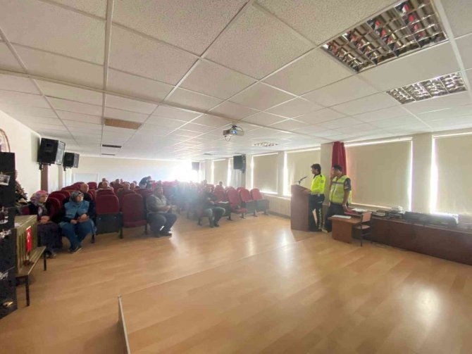Aydın’da Okul Servisleri Denetlendi, Öğrenciler Bilgilendirildi